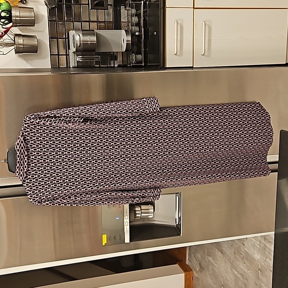 💕L'AGENCE💕 Raelynn Dress ~ Dark Dusty Pink & Midnight Tone Chain Print Medium - Picture 13 of 16